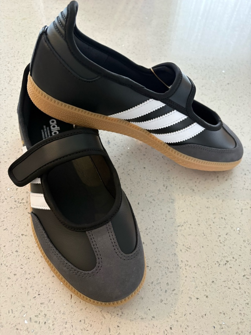 adidas Samba Jane Shoes - Core Black / Cloud White / Gum - Women’s 8.5 US *NWT*